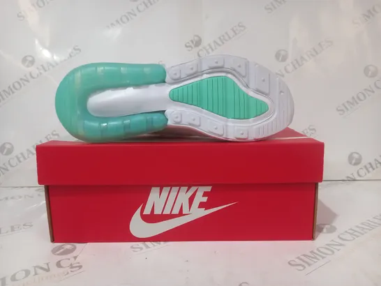 BOXED PAIR OF NIKE AIR MAX 270 SHOES IN WHITE/EMERALD UK SIZE 5