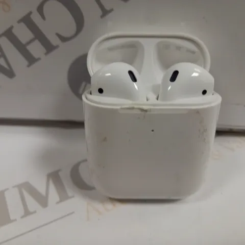 UNBOXED WIRELESS EARBUDS WITH CHARGING CASE IN WHITE 