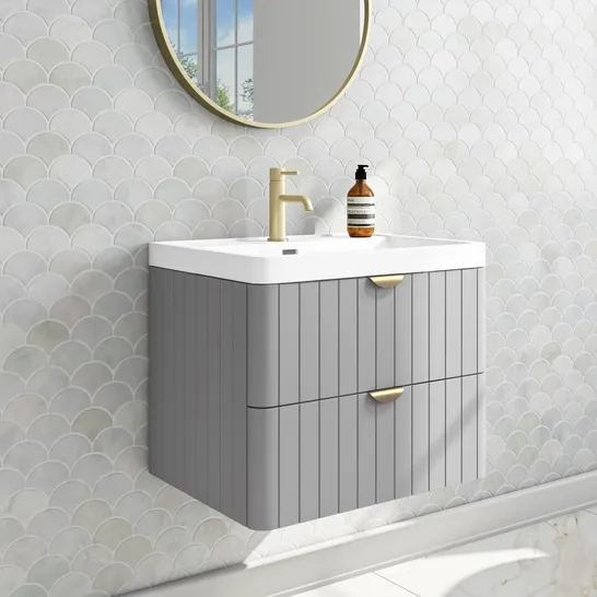 BOXED DESIGNER EMPIRE 600MM WALL HUNG VANITY UNIT MATT LIGHT GREY 