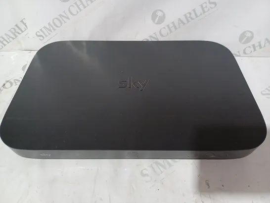 SKY Q BOX ES340D8