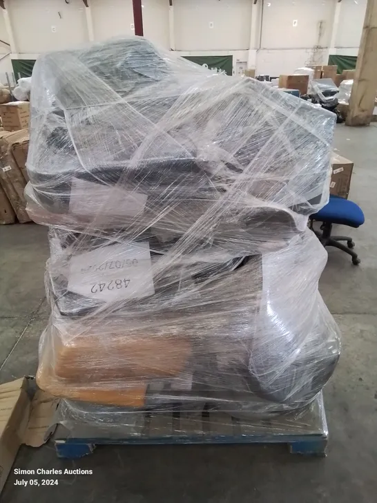 PALLET OF MIXED VARIOUS FURNITURE PARTS AND CHAIRS