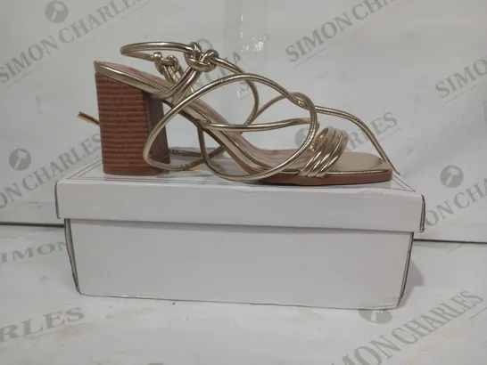 BOXED PAIR OF JOIA OPEN TOE STRAPPY BLOCK HEEL SANDALS IN METALLIC GOLD EU SIZE 39