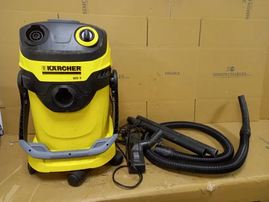 KARCHER WD5 VACUUM CLEANER