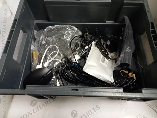 BOX TO CONTAIN APPROX. 10 X ASSORTED TECH PRODUCTS. INCLUDES WI-FI BOXES, COMPUTER MICE, VARIOUS CABLES ETC 