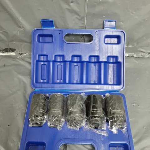 BOXED 5 PIECE SOCKET SET 