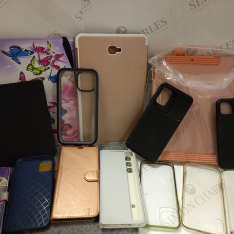 LOT OF APPROX 12 ASSORTED ITEMS TO INCLUDE TABLET CASES AND MOBILE PHONE CASES IN ASSORTED COLOURS AND TYPES