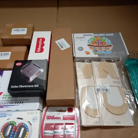 LOT OF ASSORTED HOUSEHOLD ITEMS TO INCLUDE LAPTOP CPU COOLERS, STRIMMER BLADES AND ANIMAL BALANCE BEAMS