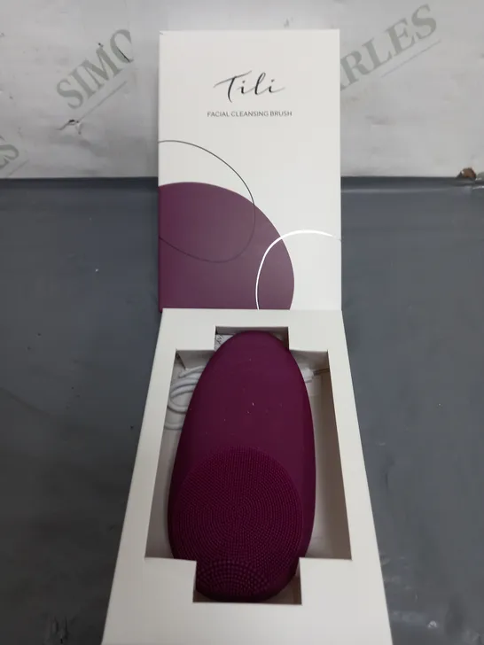 BOXED TILI RECHARGEABLE VARIABLE SPEED SILICONE FACIAL CLEANSING BRUSH - PLUM