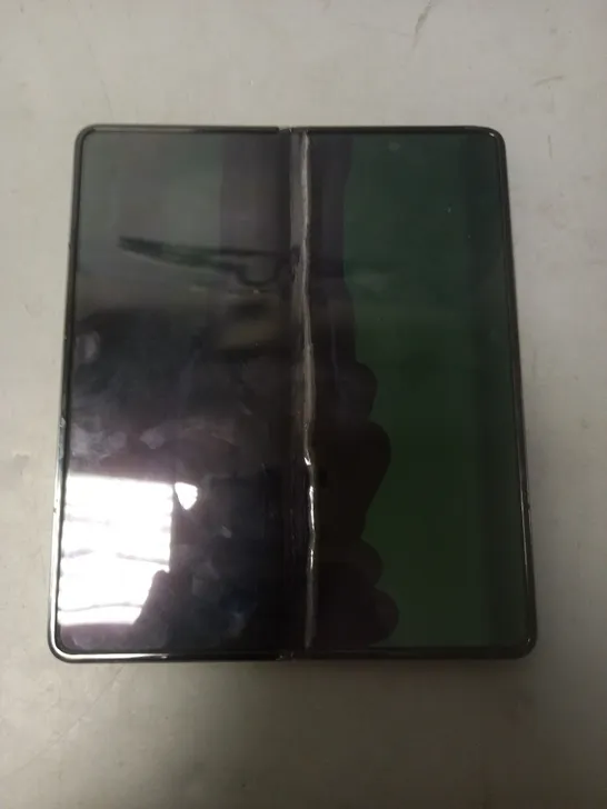 SAMSUNG GALAXY Z FOLD4