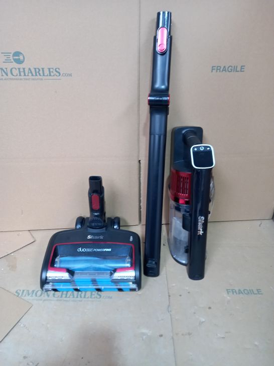 SHARK CORDLESS VACUUM IZ300UKT