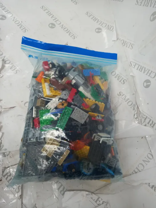 BAG OF ASSORTED LEGO PIECES