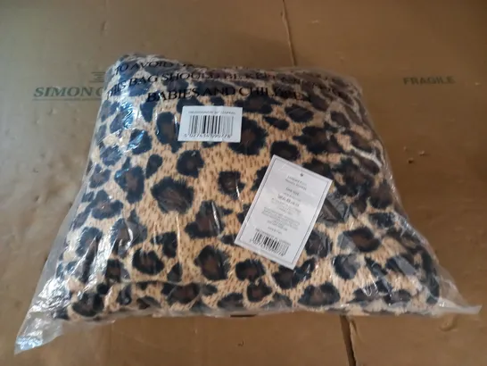 DREAMSCENE LEOPARD PRINT HOODIE BLANKET