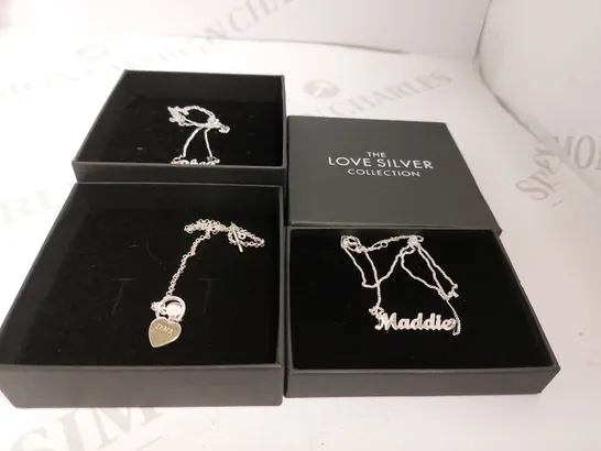 APPROXIMATELY 12 ITEMS OF ASSORTED PERSONALISED STERLING SILVER JEWELLERY RRP £150