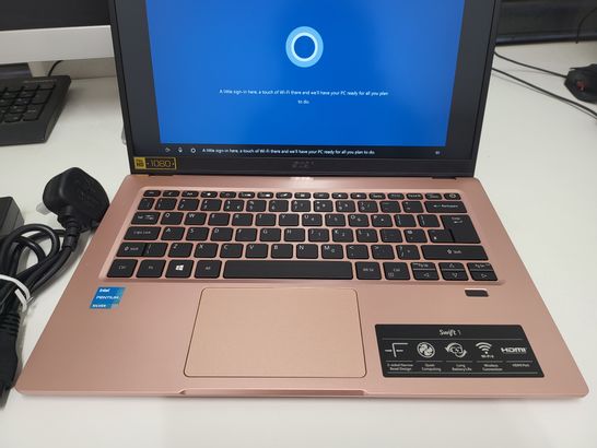 ACER SWIFT 1 - PINK 