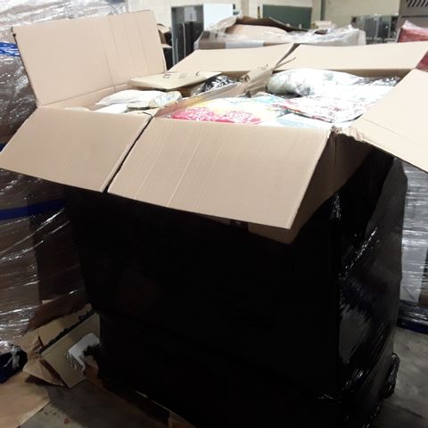 PALLET OF ASSORTED ITEMS INCLUDING WIRELESS CONTROLLER FOR SWITCH, PVC SAFETY TAPE, BRUSH KITS, ARTIFICIAL FLORAL DECORATIVE PIECE AND PHONE CASES