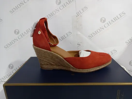 BOXED FAIRFAX&FAVOR MONACO WEDGE SUNSET ORANGE SUEDE - UK 7 