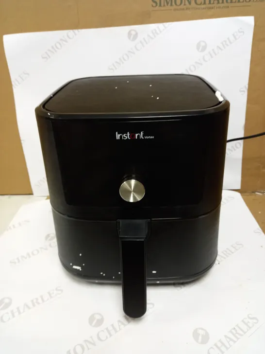 INSTANT BRANDS VORTEX 6 PLUS AIR FRYER