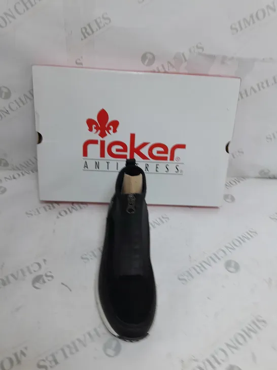 BOXED RIEKER HIGH TOP TRAINER BLACK SIZE 4