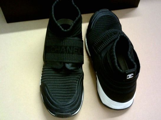 BOXED PAIR OF CHANEL STYLE TRAINERS - BOX STATES SIZE 38+