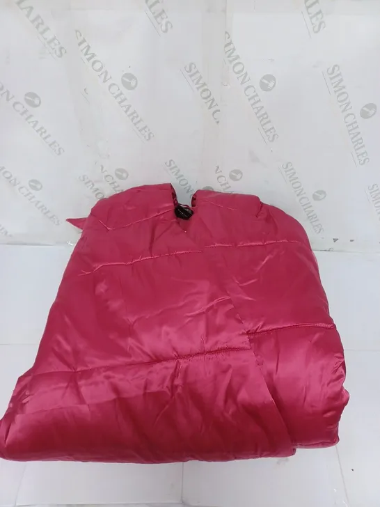 CRYSTAL KOBE HOODED PUFFER ROBE IN PINK SIZE L 