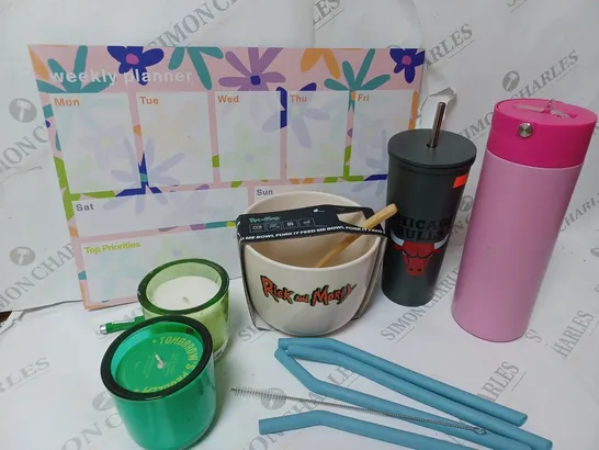 APPROXIMATELY 7 COTTON ON ITEMS INCLUDING MAGNETIC PLANNER, RICK AND MORTY LARGE FOOD BOWL, RE USABLE STRAWS