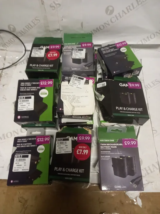 LOT OF 15 XBOX PLAY AND CHARGE KITS