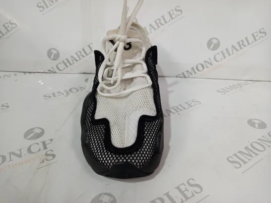 BOXED PAIR OF ADIDAS Y-3 SHOES IN WHITE/BLACK UK SIZE 6