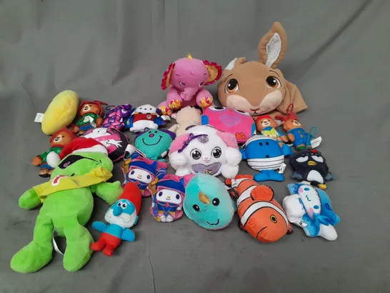 LOT OF ASSORTED MINI PLUSH TEDDIES