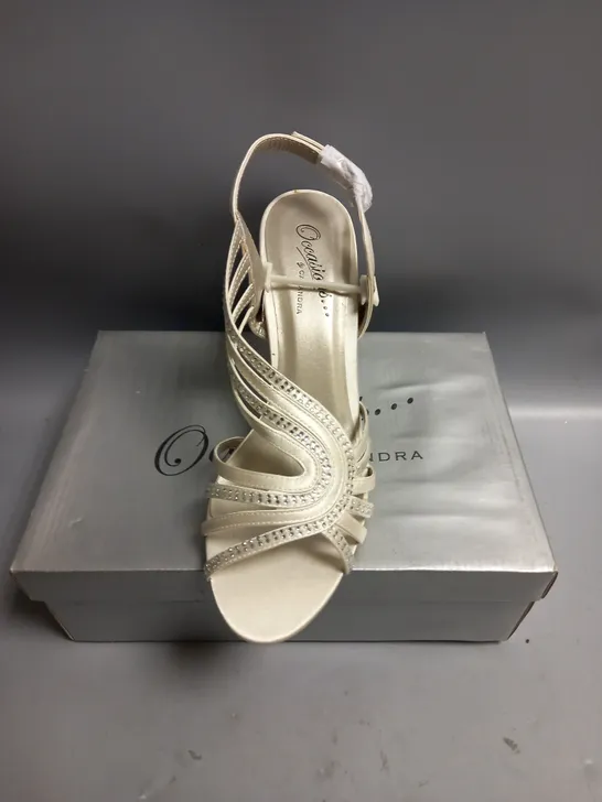 BOXED OCCASIONS BY CASANDRA LADIES IVORY SATIN HIGH HEELED SANDALS WITH DIAMANTE DETAIL SIZE 7