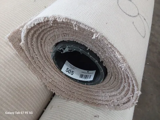 ROLL OF QUALITY DIMENSIONS PLAINS CARPET APPROXIMATELY 4M × 5.73M