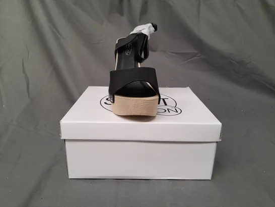 BOXED PAIR OF SPOT ON OPEN TOE HIGH BLOCK HEEL SANDALS IN BLACK SIZE 4