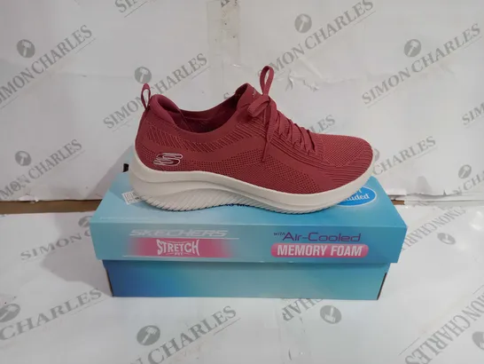 BOXED PAIR OF SKECHERS STRETCH FIT ULTRA FLEX 3.0 SHOES RUST UK SIZE 6