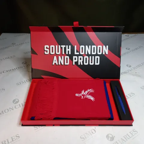 BOXED CRYSTAL PALACE FC SCARF AND PEN 