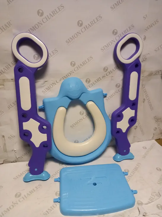 TODDLER TOILET SEAT WITH LADDER 