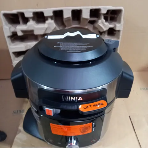 NINJA FOODI SMARTLID MULTI COOKER