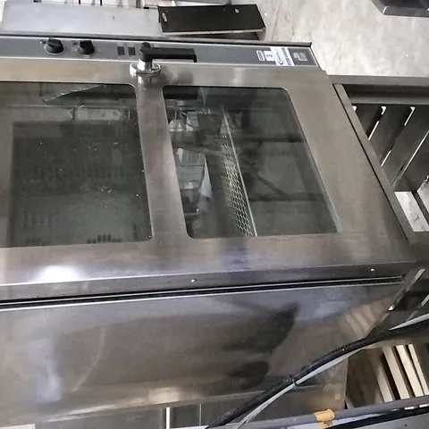 PARRY COMBI OVEN