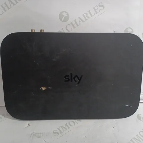 SKY Q BOX ES340D8