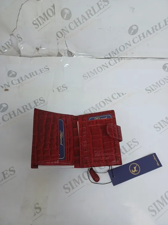 ASHWOOD HANDBAG SET RED CROC