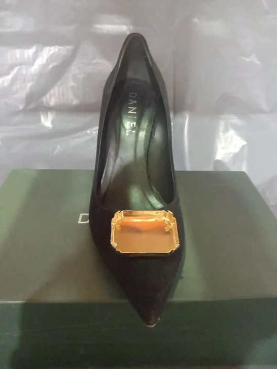 BOXED DANIEL NATALIA BLACK SIZE 41