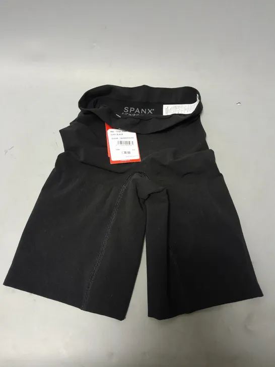 SPANX MID THIGH SHORTS VERY BLACK - UK 8-10 YEARS