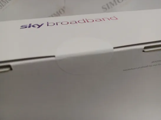 SEALED SKY BROADBAND HUB - SR203HUK