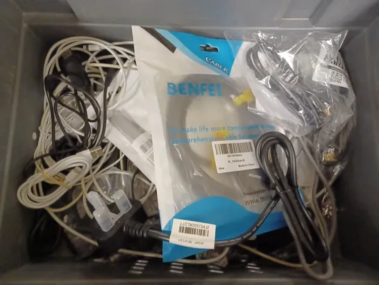 BOX OF APPROX 10 ASSORTED CABLES