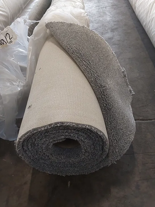 ROLL OF QUALITY ULTIMATE EXPRESSIONS EARL GREY CARPET // APPROX SIZE: 4 X 4.4m