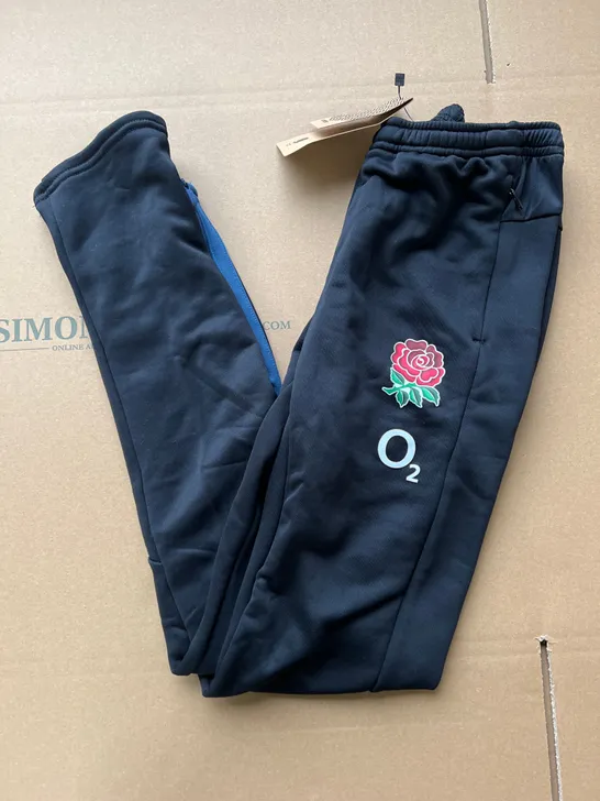 UMBRO ENGLAND RUGBY PANTS SIZE 152CM BLACK