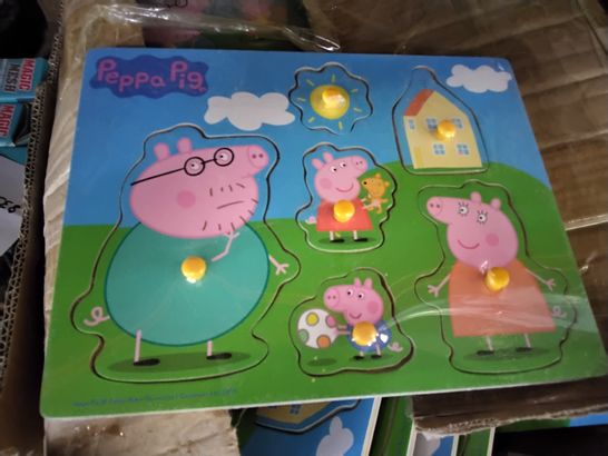 BOX OF APPROXIMATELY 40 ASSORTED PEPPA PIG JIGSAW SETS