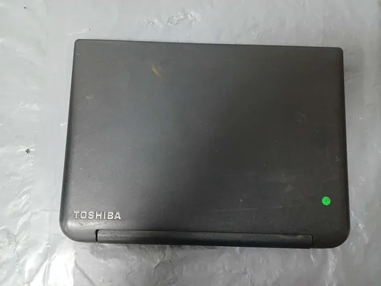 TOSHIBA SATELLITE PRO NB10T-A-11C	11 INCH	CELERON N2810 2.00GHZ