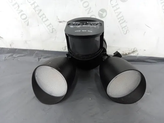 LUTEC 23.5W PIR LED SECURITY LIGHT