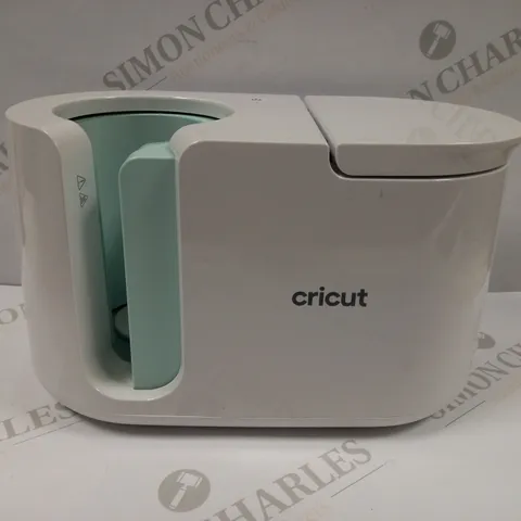 CRICUT MUG PRESS