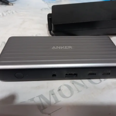 ANKER 353 USB-C DOCKING STATION (9-IN-1) WITH CHARGER