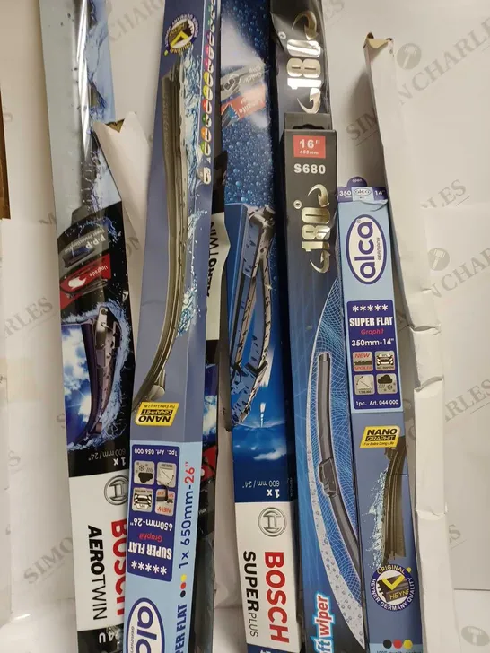 LOT OF APPROX. 8 ASSORTED CAR WINDSCREEN WIPER BLADES 